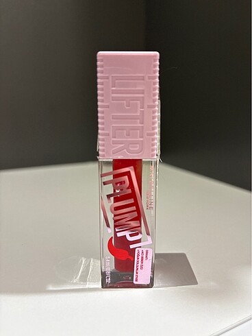 Maybelline lifter plump dolgunlaştırıcı dudak parlatıcısı (004 r