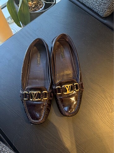 Lv loafer