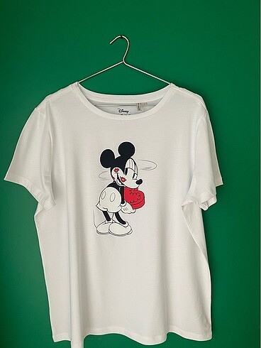 Only marka disney mickey mouse Tshirt
