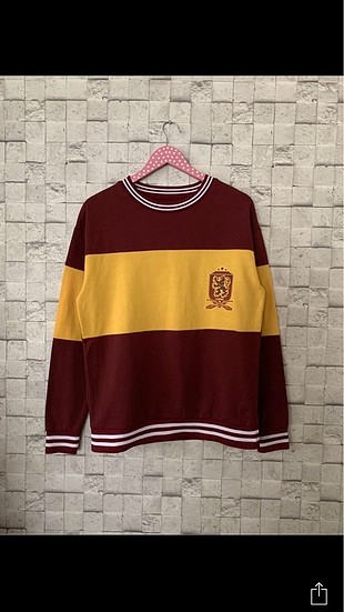 HARRY POTTER HOGWARTS GRYFFINDOR