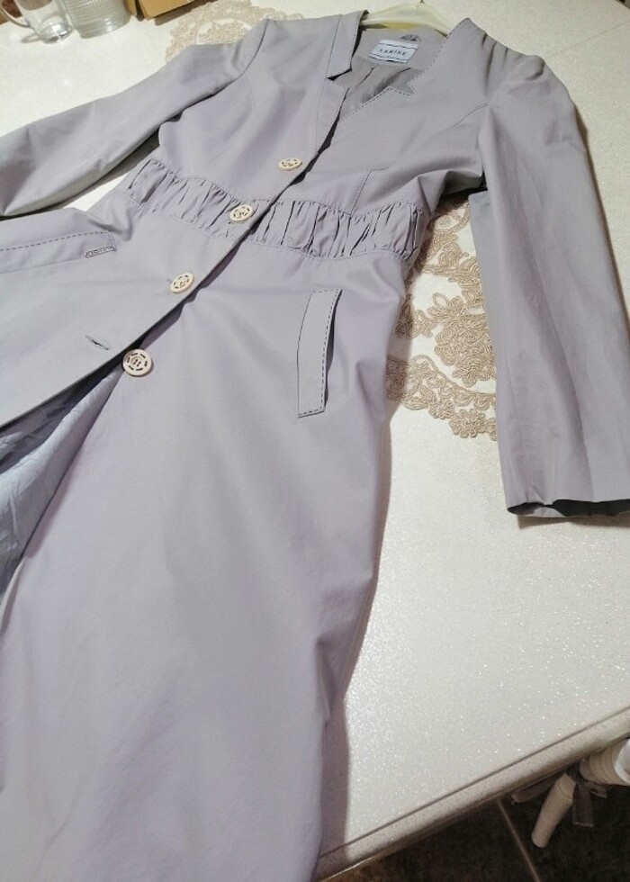 Armine trenckot  - Görsel 2