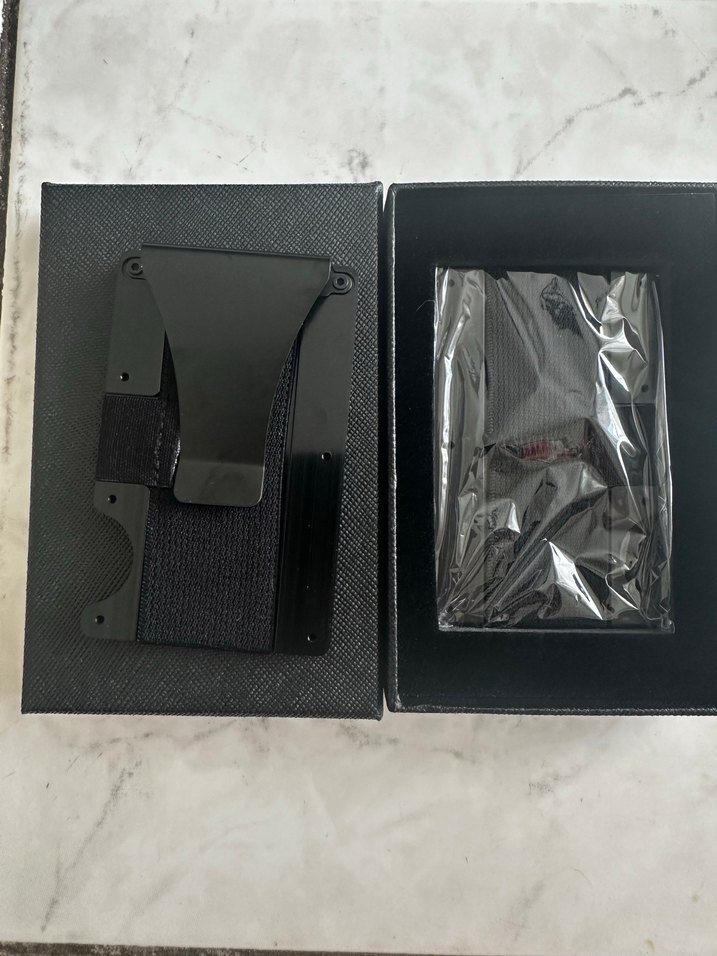 Metal minimalist cüzdan - Görsel 2