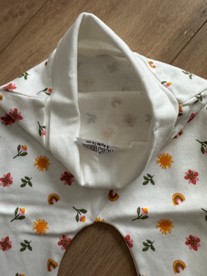 Beyaz Çiçek Desenli Düğmeli Kız bebek Tayt - Görsel 4