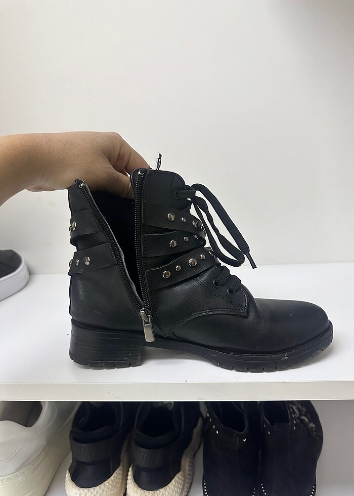 Taşlı bilekte bot - Görsel 2