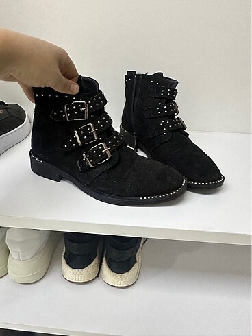 Taşlı bot - Görsel 2