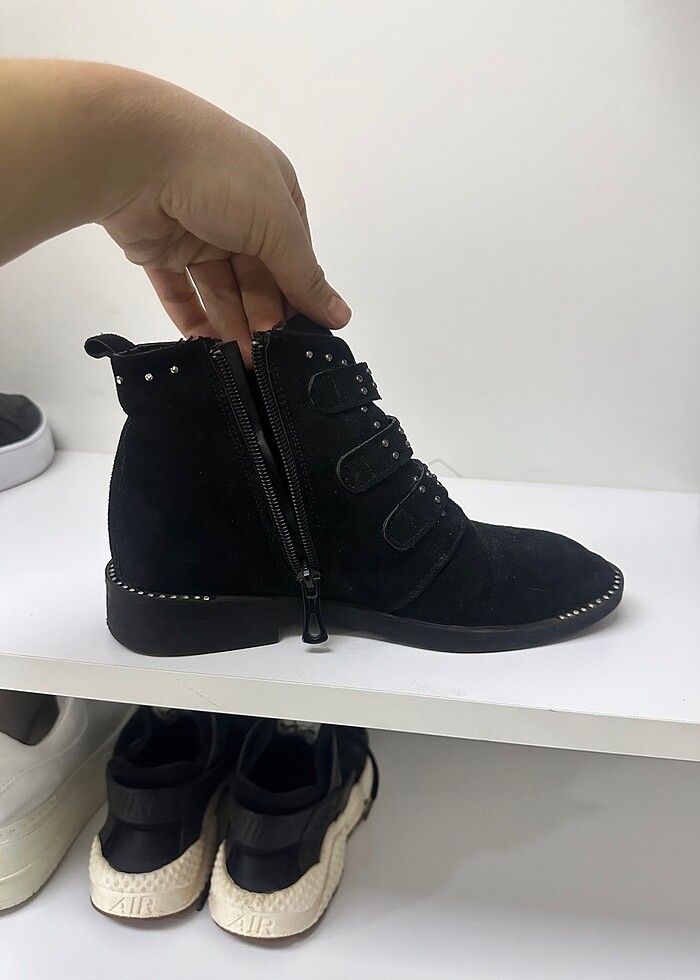 Taşlı bot - Görsel 3