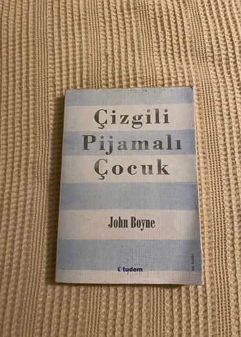 Çizgili Pijamalı Çocuk - John Boyne