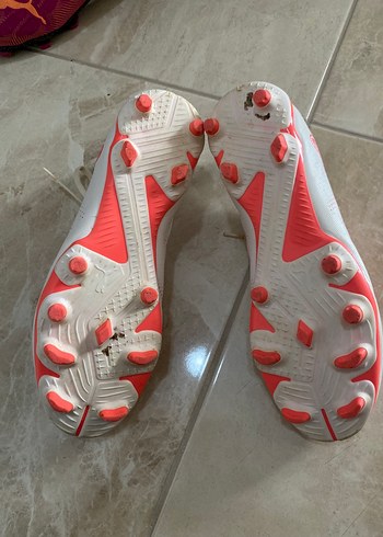 Puma FRANSADAN ALINMIS SAYILI KEZ GIYILMIS PUMA KRAMPON