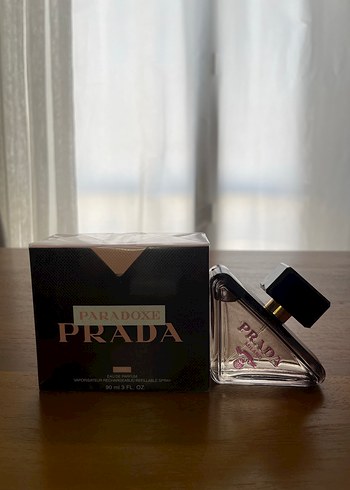 Prada Paradoxe Kadın Parfümü 90 ml