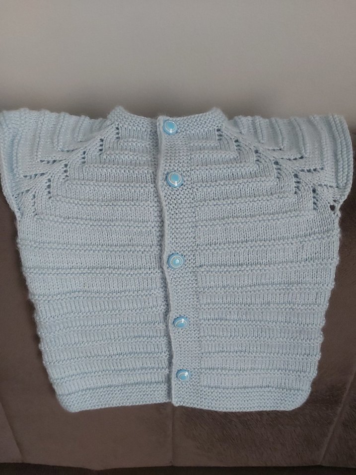 Düğmeli Erkek Çocuk Gri Triko Hırka - Görsel 5