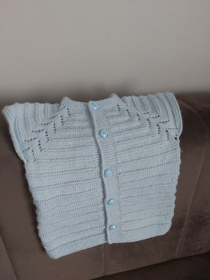 Düğmeli Erkek Çocuk Gri Triko Hırka - Görsel 4