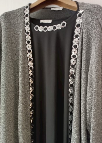 Zincir Detaylı Siyah Kadın Bluz - Görsel 8