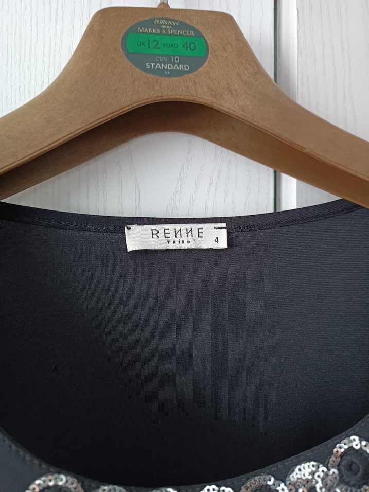 Zincir Detaylı Siyah Kadın Bluz - Görsel 4