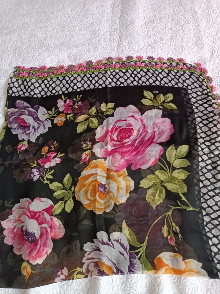 Çiçek Desenli Dantelli Bohem Kadın Fuları - Görsel 3