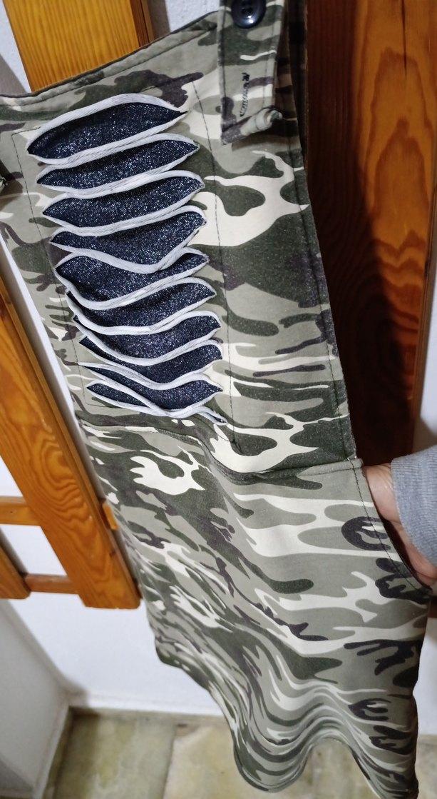 Yeşil Kamuflaj Desenli Tulum Etek - Görsel 4