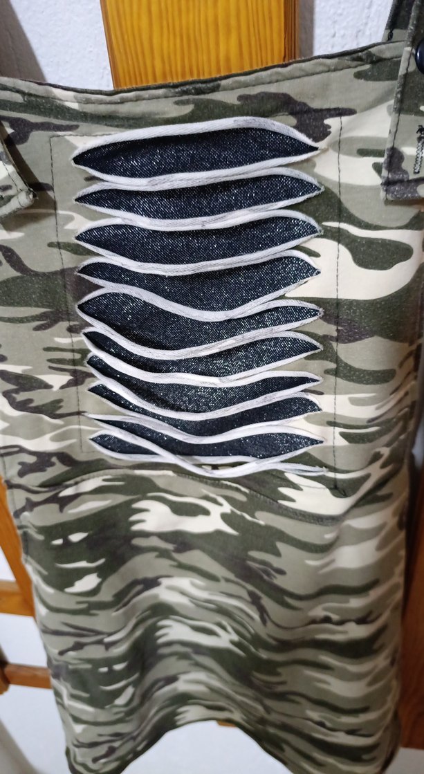 Yeşil Kamuflaj Desenli Tulum Etek - Görsel 3