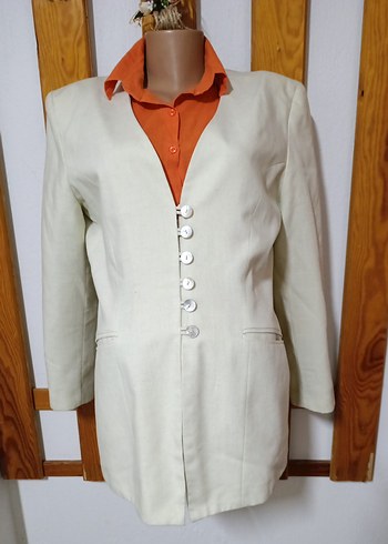 Düğmeli Beyaz Keten Kadın Blazer - Görsel 2