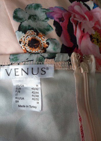 Çiçek Desenli Pembe Kısa Kadın Tulum - Görsel 3