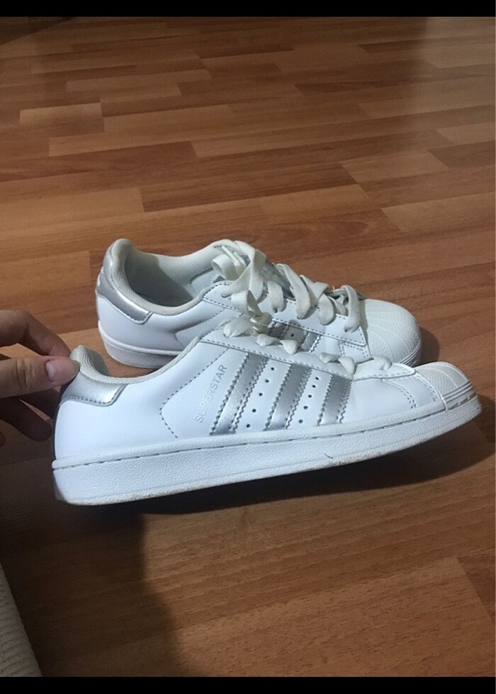 Adidas ayakkabı - Görsel 3