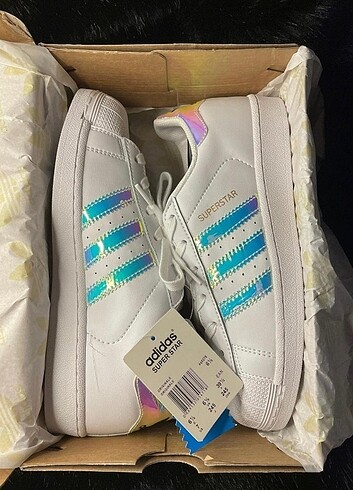 ADİDAS SUPERSTAR HOLOGRAM