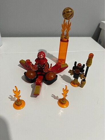 Lego ninjago Kai?nin spinjitsu saltosu