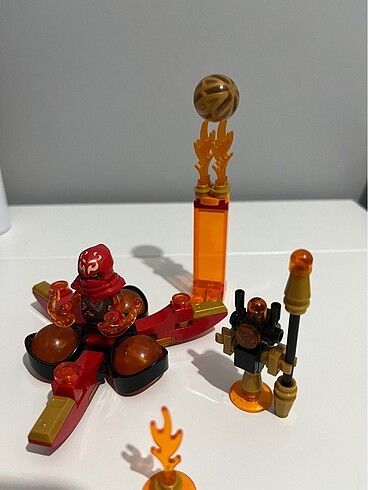 Beden Renk Lego ninjago Kai?nin spinjitsu saltosu