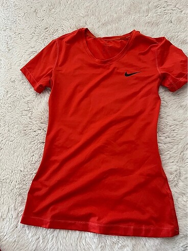 Nike pro