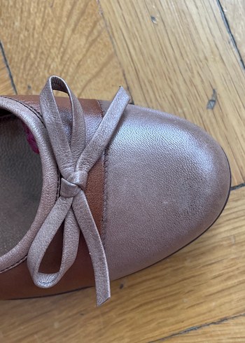 Bej Deri Fiyonklu Dolgu Topuk Kadın Ayakkabı - Görsel 7