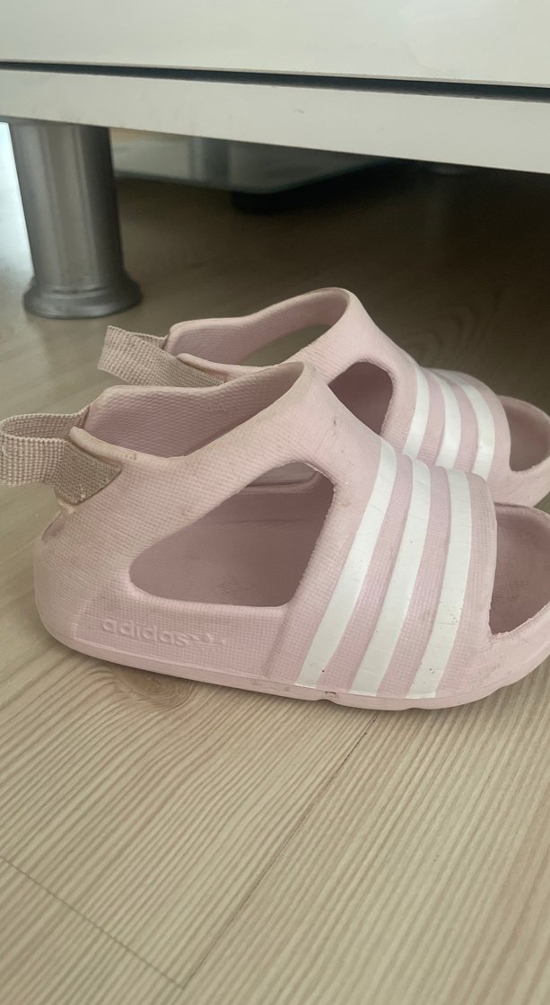 Kız Çocuk Pudra Rengi Cırt Cırtlı Terlik - Görsel 2