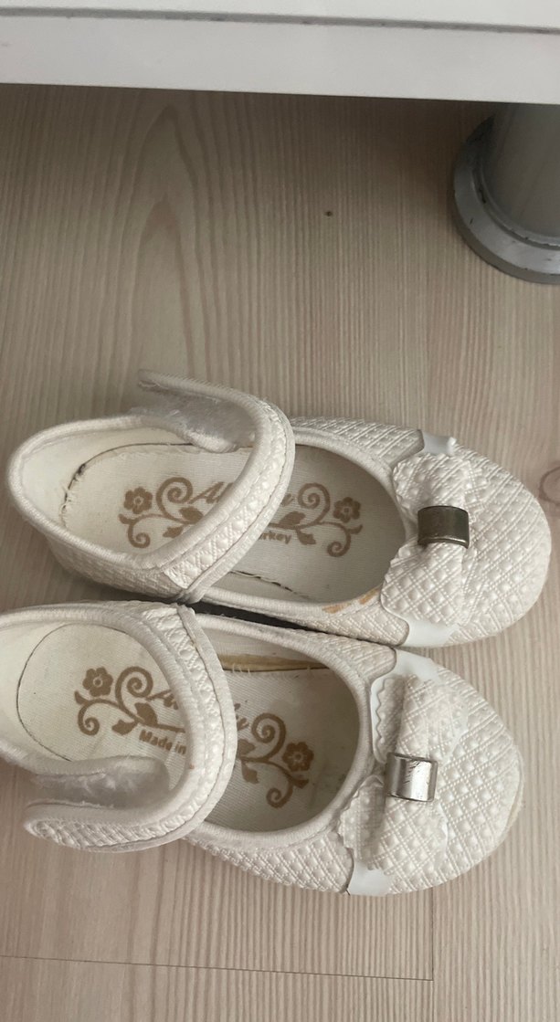 Beyaz Kız Çocuk Ballet Flats Velcro ile - Görsel 3