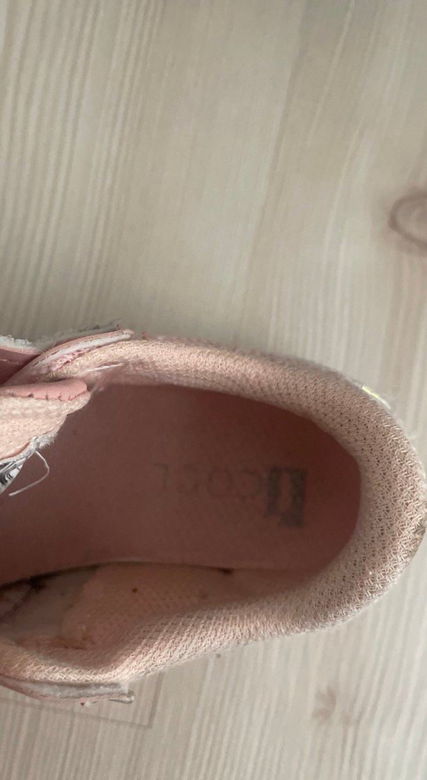 Kız Çocuk Pembe Cırtlı Spor Ayakkabı - Görsel 4