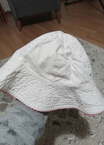 Bebek şapkası 