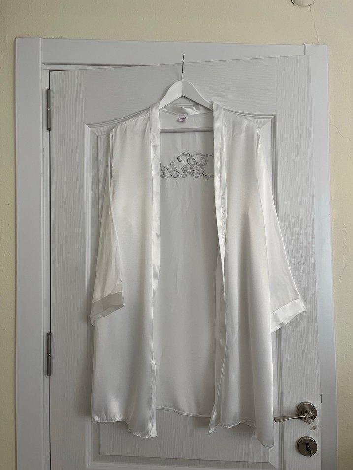 Bride Nakışlı Kadın Sabahlık - Görsel 3