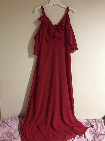 Kırmızı elbise - Görsel 4