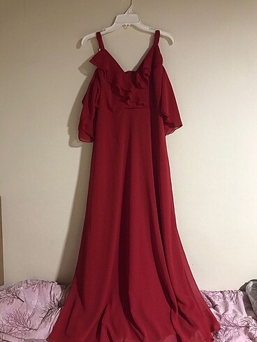 Kırmızı elbise - Görsel 5