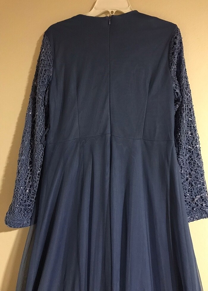 Mavi elbise - Görsel 3