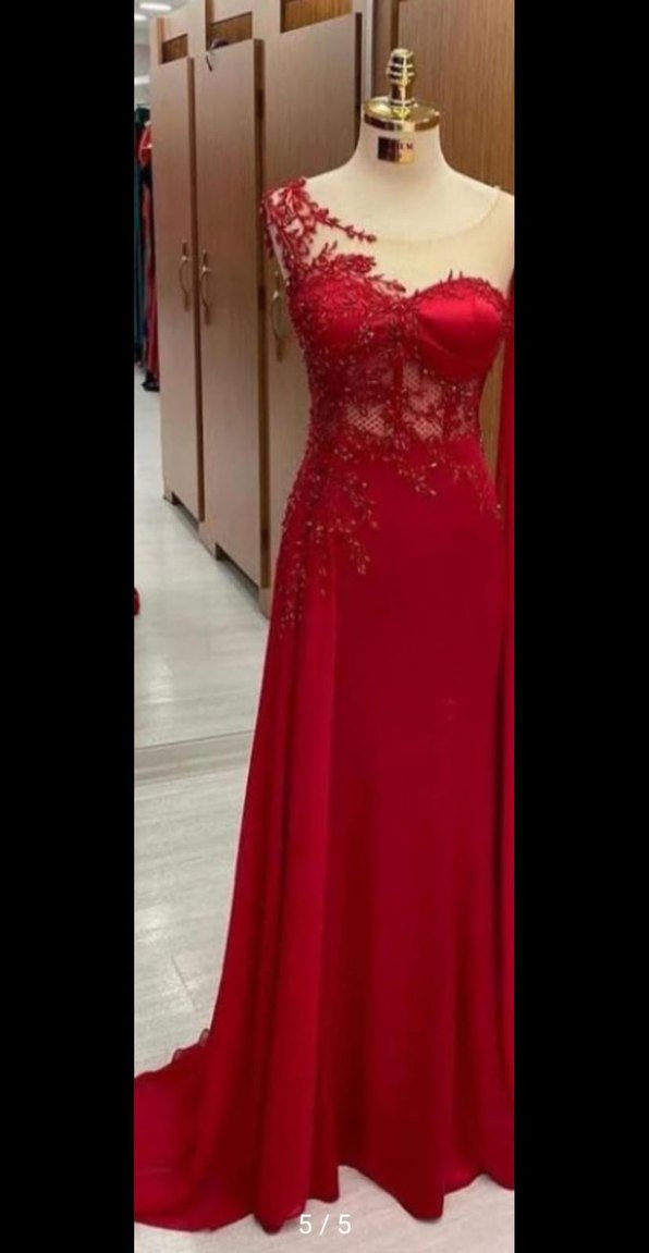 Klasik Kırmızı İşlemeli Uzun Abiye Elbise - Görsel 4