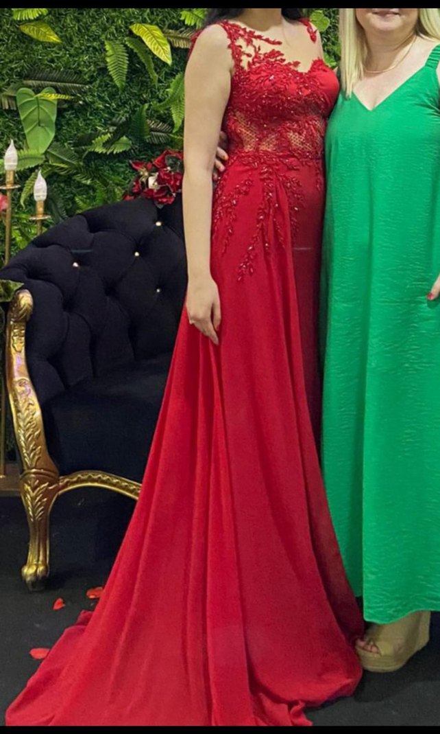 Klasik Kırmızı İşlemeli Uzun Abiye Elbise - Görsel 2