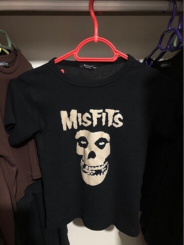 misfits crop