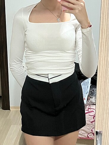 xs Beden siyah Renk trendyolmilla mini sort etek