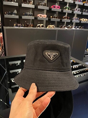 Prada Prada şapka