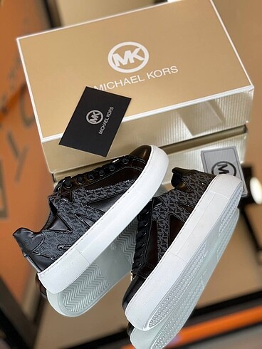 37 Beden siyah Renk Mıchael kors sneakers