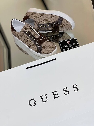 36 Beden siyah Renk Guess sneakers