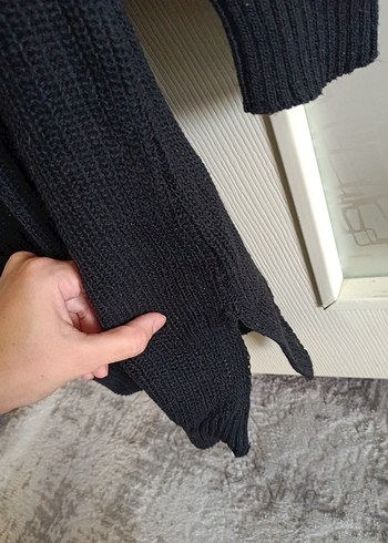 s Beden Kadın Siyah Boğazlı Örgü Kazak