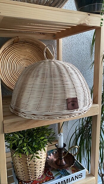 Rattan sunumluk