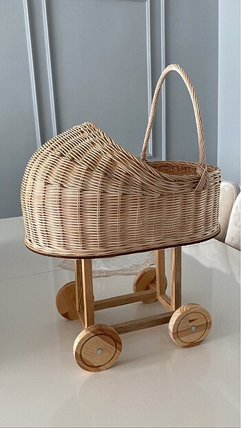 Rattan bebek arabası