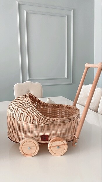 Rattan bebek arabası