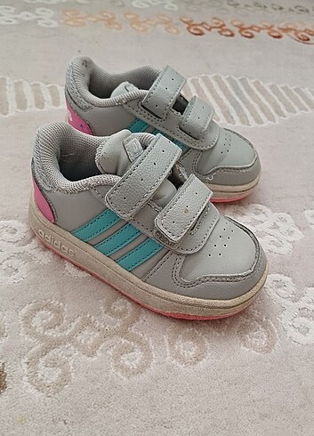 21 Beden Adidas kız bebek spor ayakkabı 