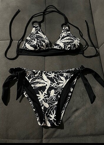Bikini 