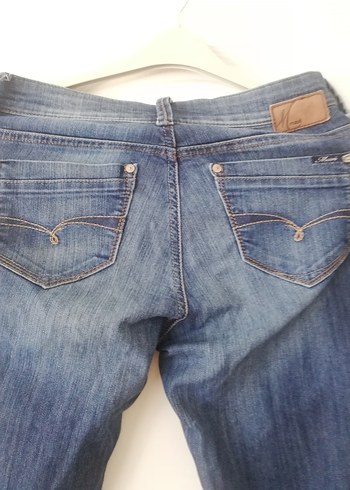 Kadın Lacivert Kemerli Normal Paça Jean - Görsel 2